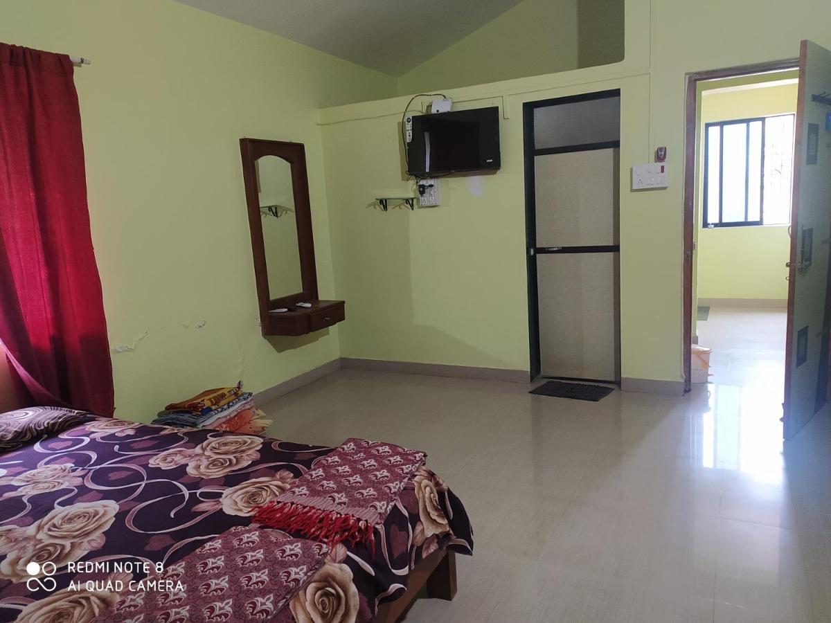Swarajya Villa Нагаон Екстериор снимка