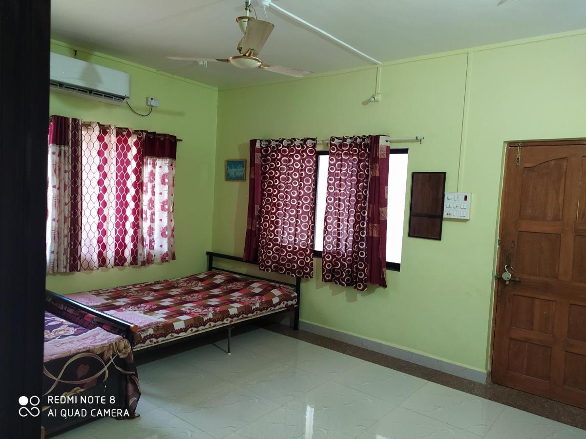 Swarajya Villa Нагаон Екстериор снимка