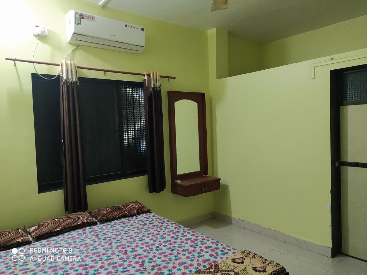 Swarajya Villa Нагаон Екстериор снимка